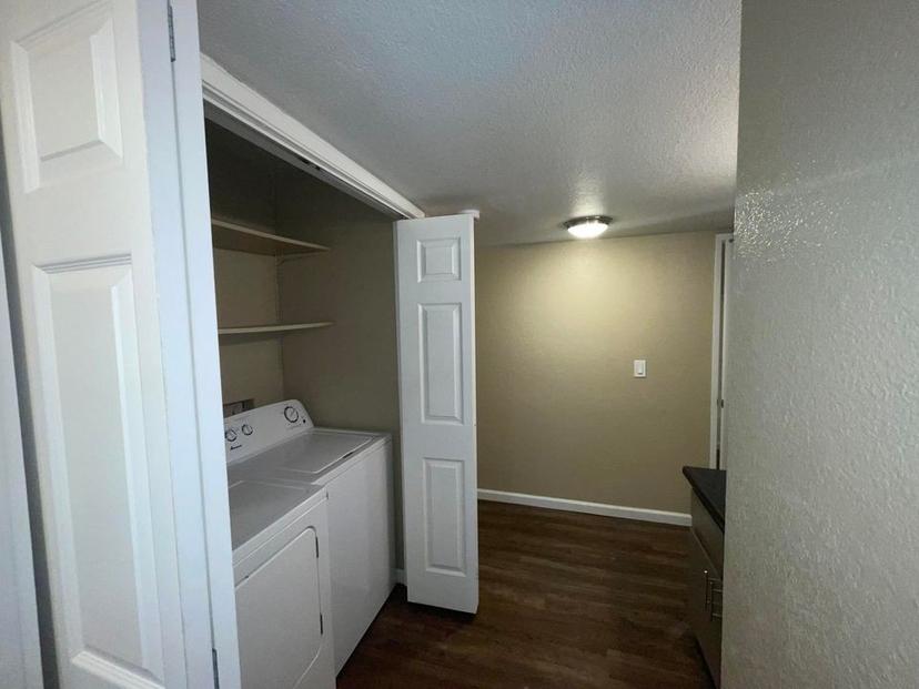 property for rent #14