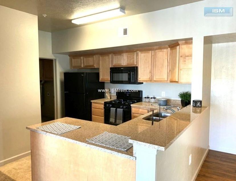 property for rent #9