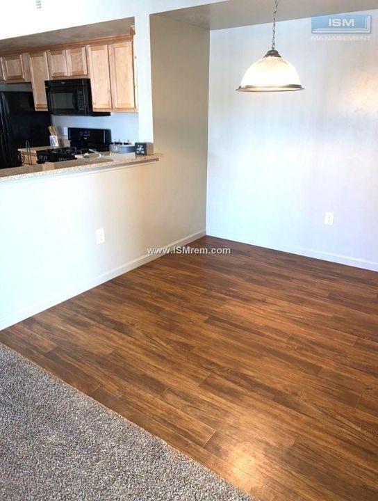 property for rent #12