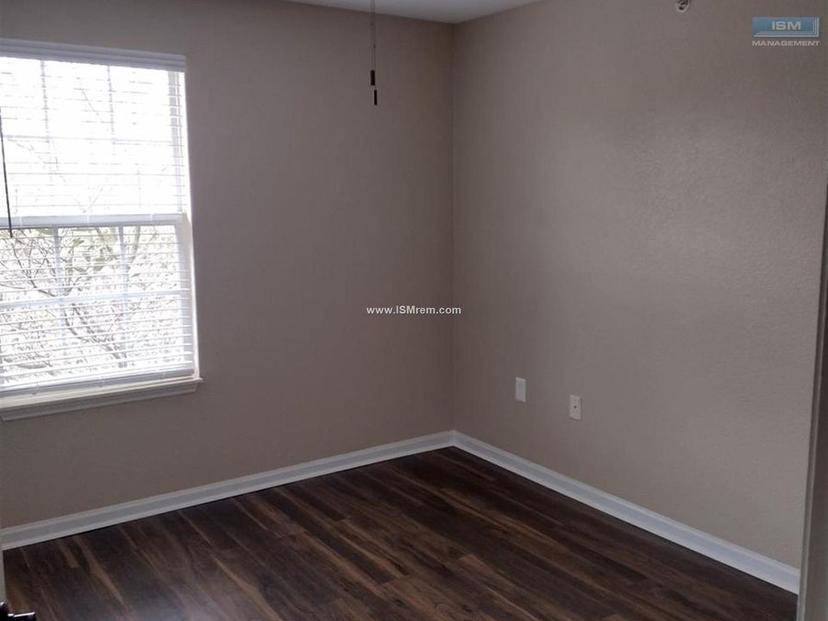 property for rent #4