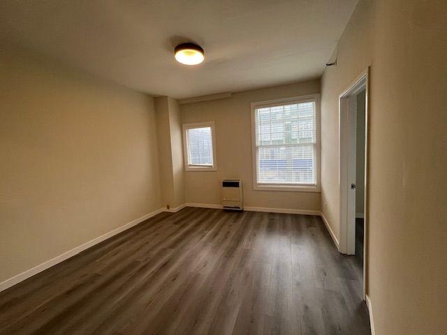 property for rent #4