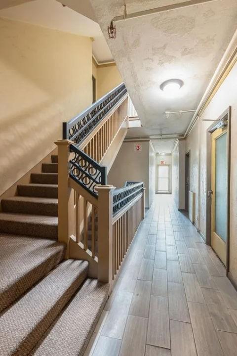 property for rent #5