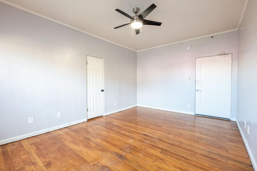 property for rent #4