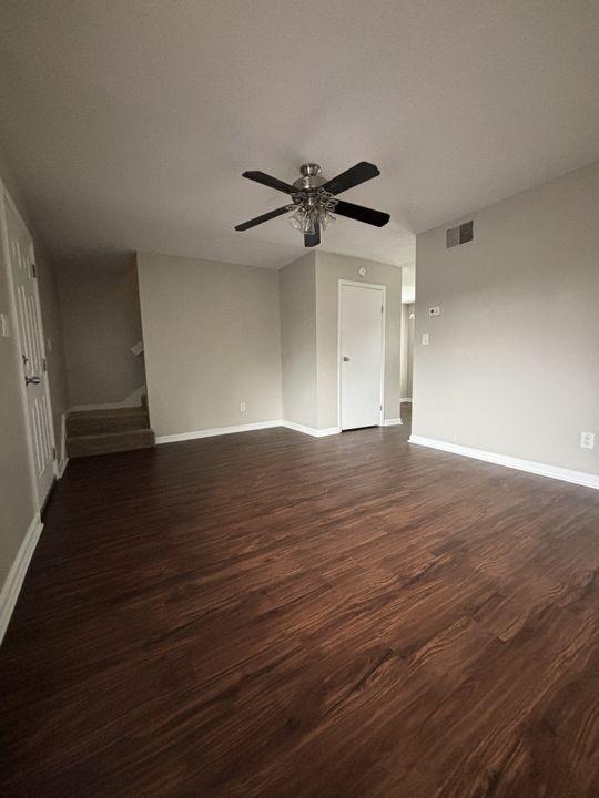 property for rent #5