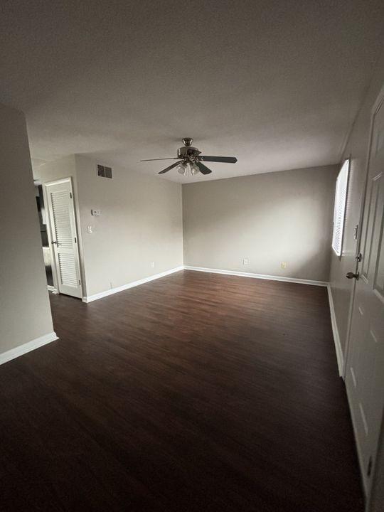 property for rent #4