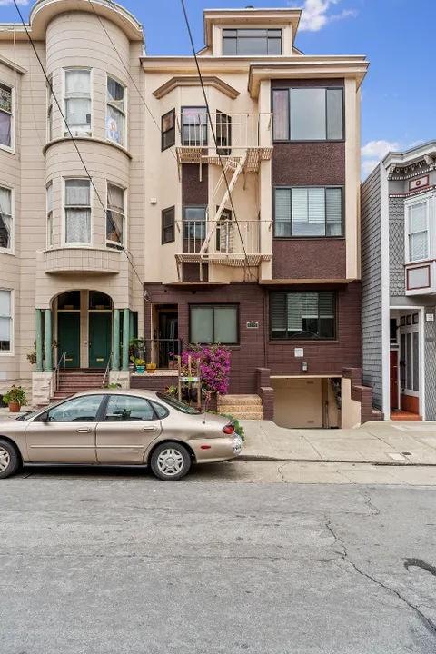 property for rent #3